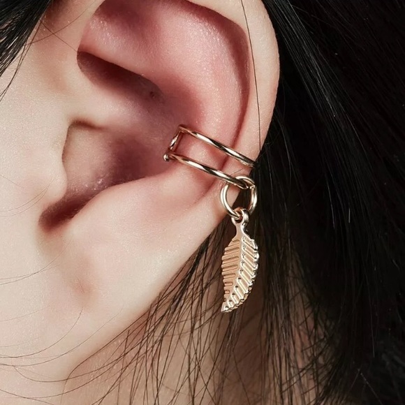 Jewelry - Adriel Feather/leaf Ear Cuff